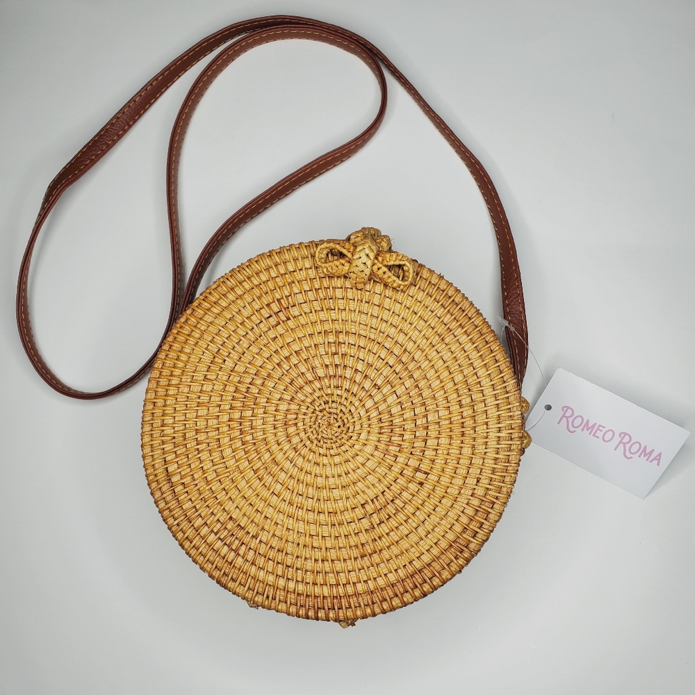 Round Rattan Bag